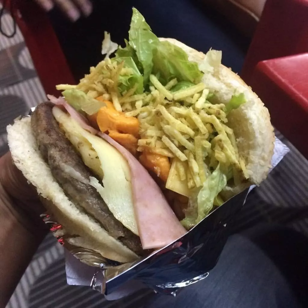 Imagem antes - Hambúrguer